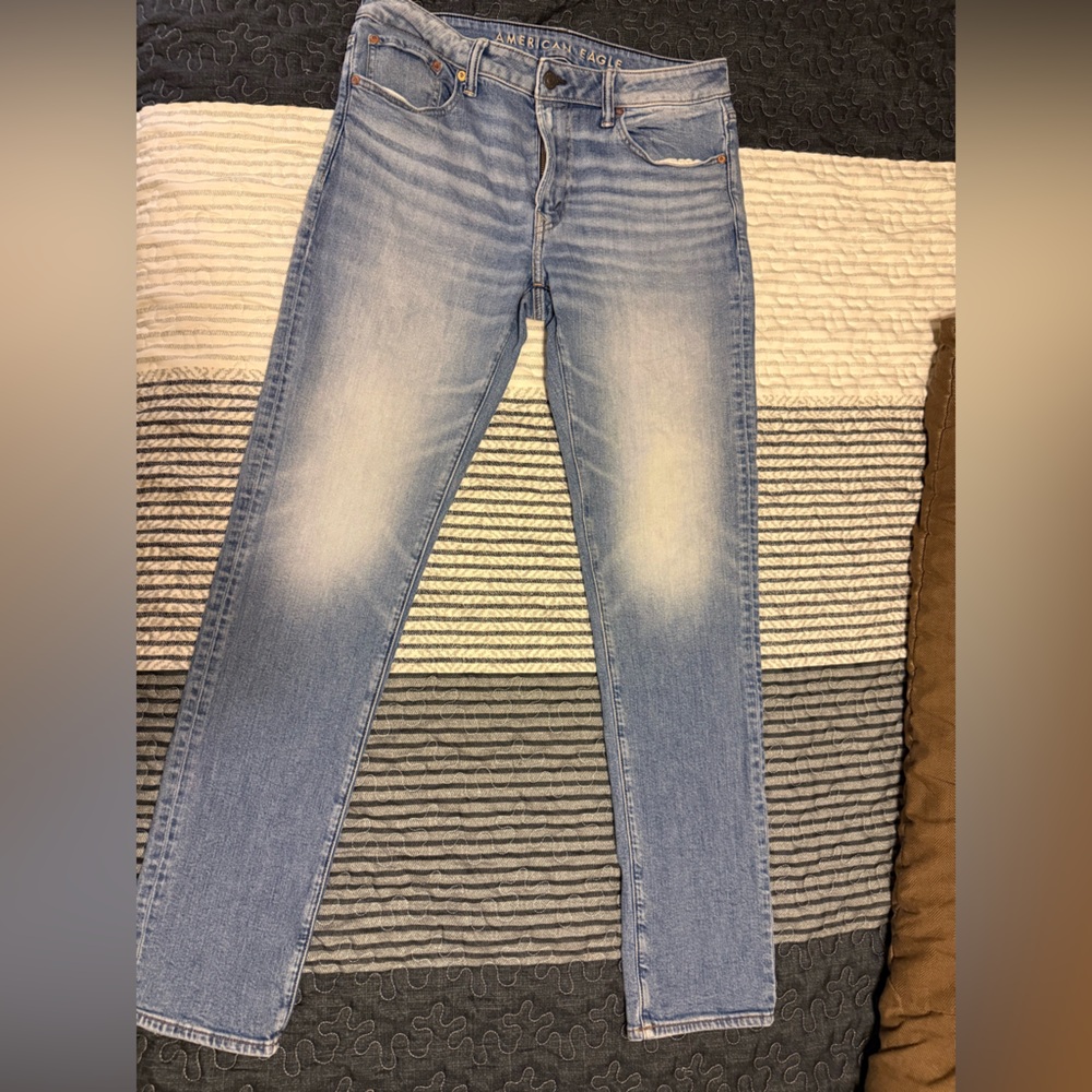 American Eagle Outfitters jeans, slim fit size 33x34